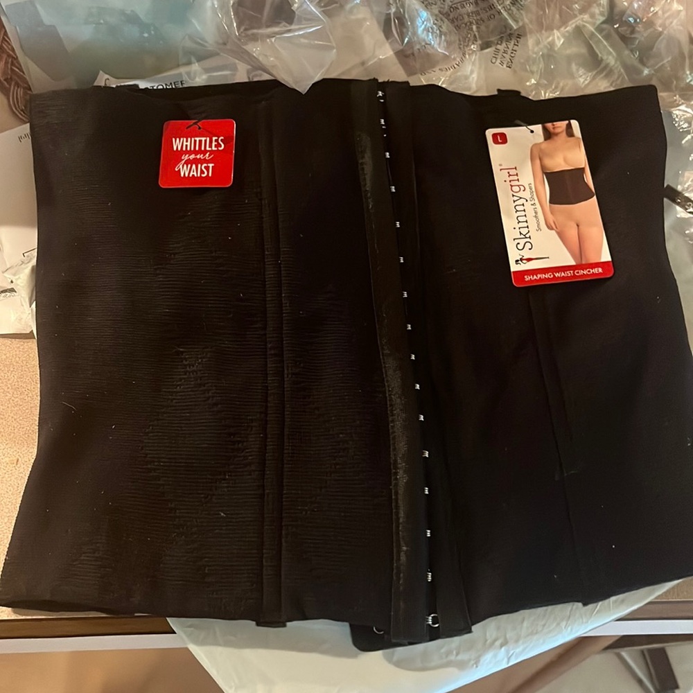 NWT SKINNYGIRL SHAPING WAIST CINCHER LARGE BLACK